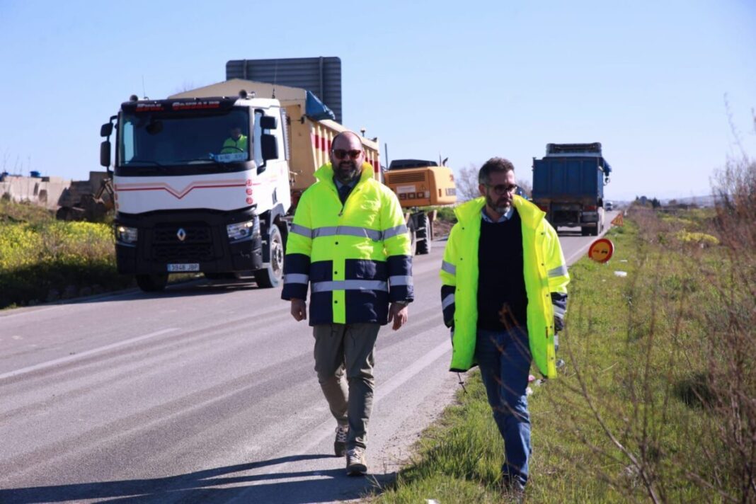 DiputadoBelloContratosEmergc